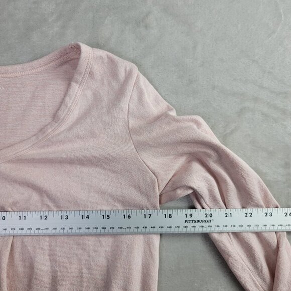 American Eagle Pink Super Soft V-Neck Longsleeve Women's Top | Size M - Picture 6 of 7